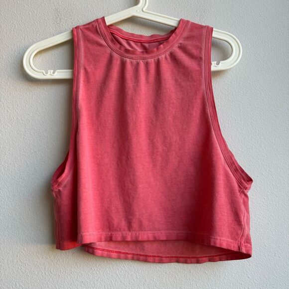 Lululemon Cut Back Crop Tank Pink Red Sleeveless Muscle Tank Size 4/6 Lightweigh - Picture 1 of 4